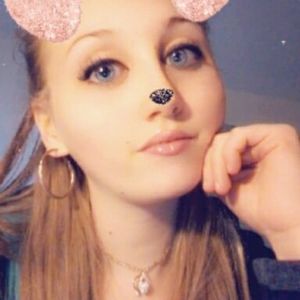 Meet your Posher, Katrina